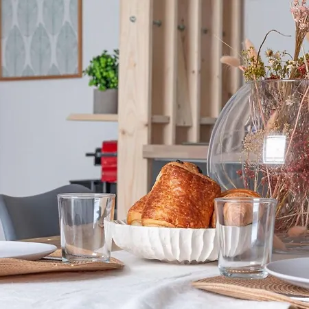 Near To Saint Lazare - 6p Appartamento